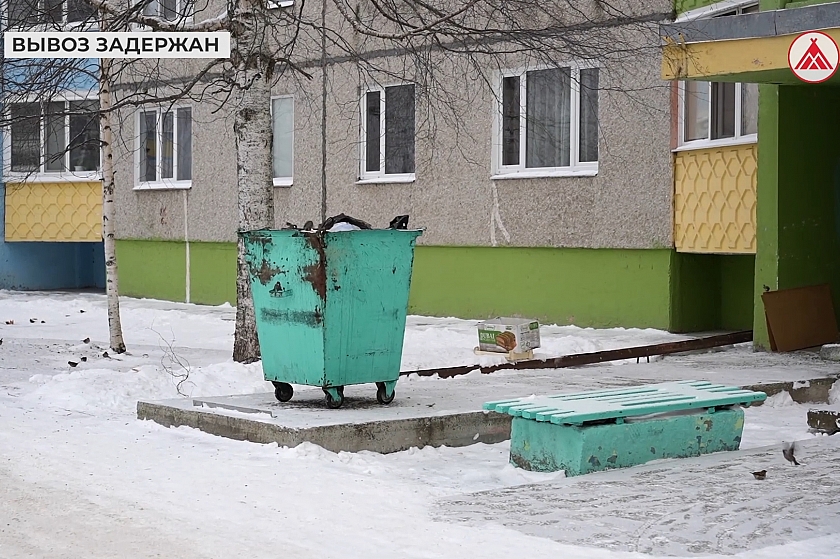 Мусорный тупик в Лангепасе: кто виноват в беспорядке у контейнеров?