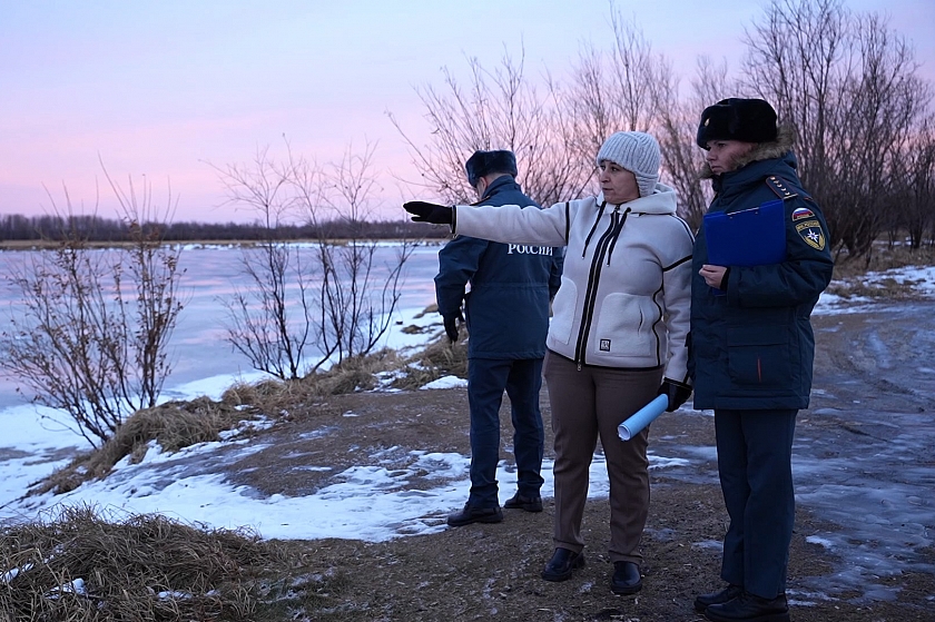 Опасный осенний лёд 