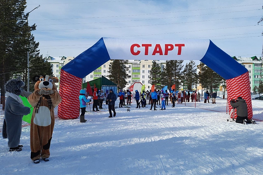 В Покачах прошли спортивные забеги «Лыжни России - 2022» 
