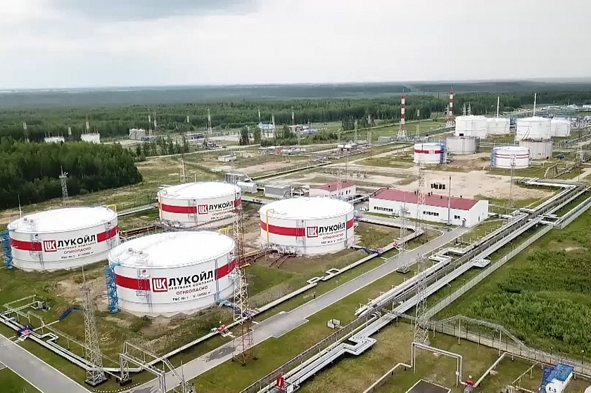 Обновление резервуара в ТПП «Урайнефтегаз»