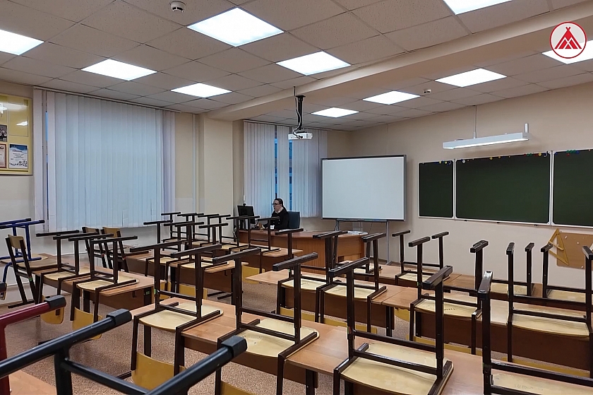 Как проходит дистанционное обучение в школах Покачей