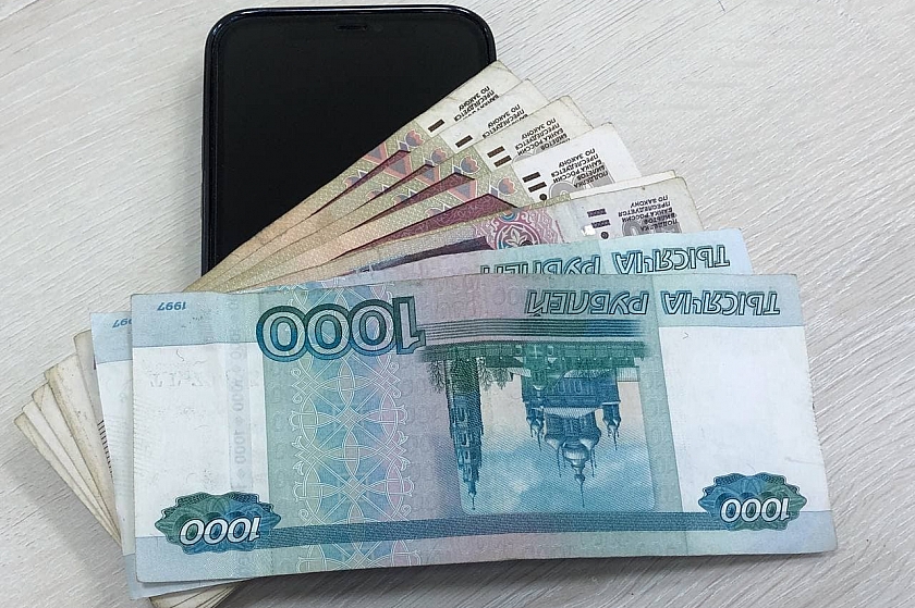 Когалымчанка перевела мошенникам более 3 миллионов рублей