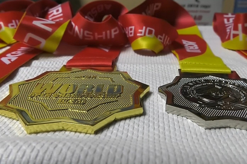 Покачёвские борцы привезли пять медалей с открытого чемпионата мира по джиу-джитсу