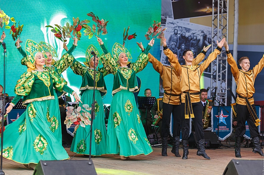 12 июня - концерт ансамбля песни и пляски Краснознамённого Центрального военного округа в Когалыме! И не только...